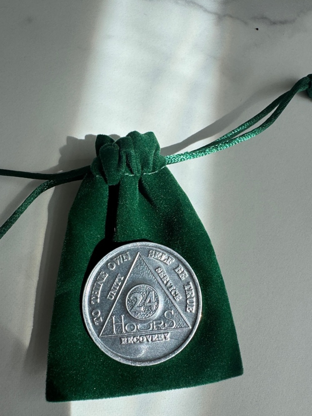 24 Hour Alcoholics Anonymous Chip with Velvet Pouch